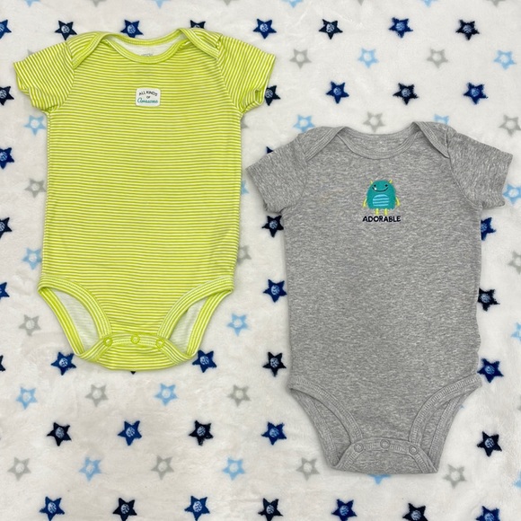 Simple joys by Carter’s short sleeve baby bodysuits pack of 2 - Picture 1 of 6